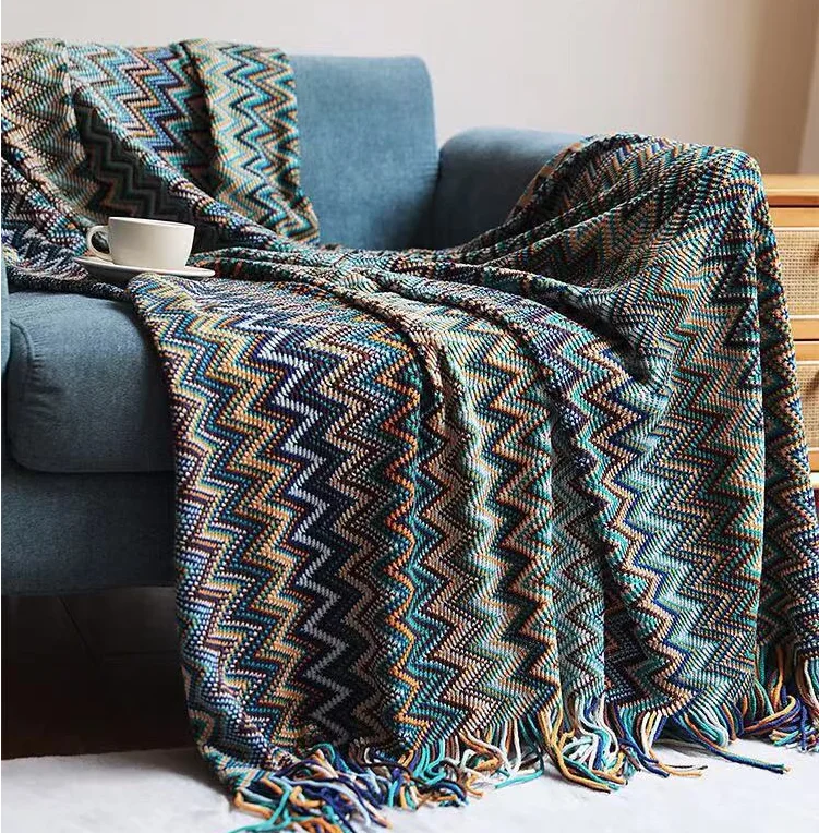 Factory Hot Selling 100% acrylic Bohemian Knitted Sofa Blanket Air Conditioner Throw Bedspread Tassel Stripe Classic Blanket