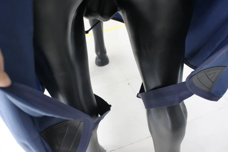 Водонепроницаемый дышащий нейлоновый лист с закрытым передним водонепроницаемым 420D нейлоновым ковриком для лошадей