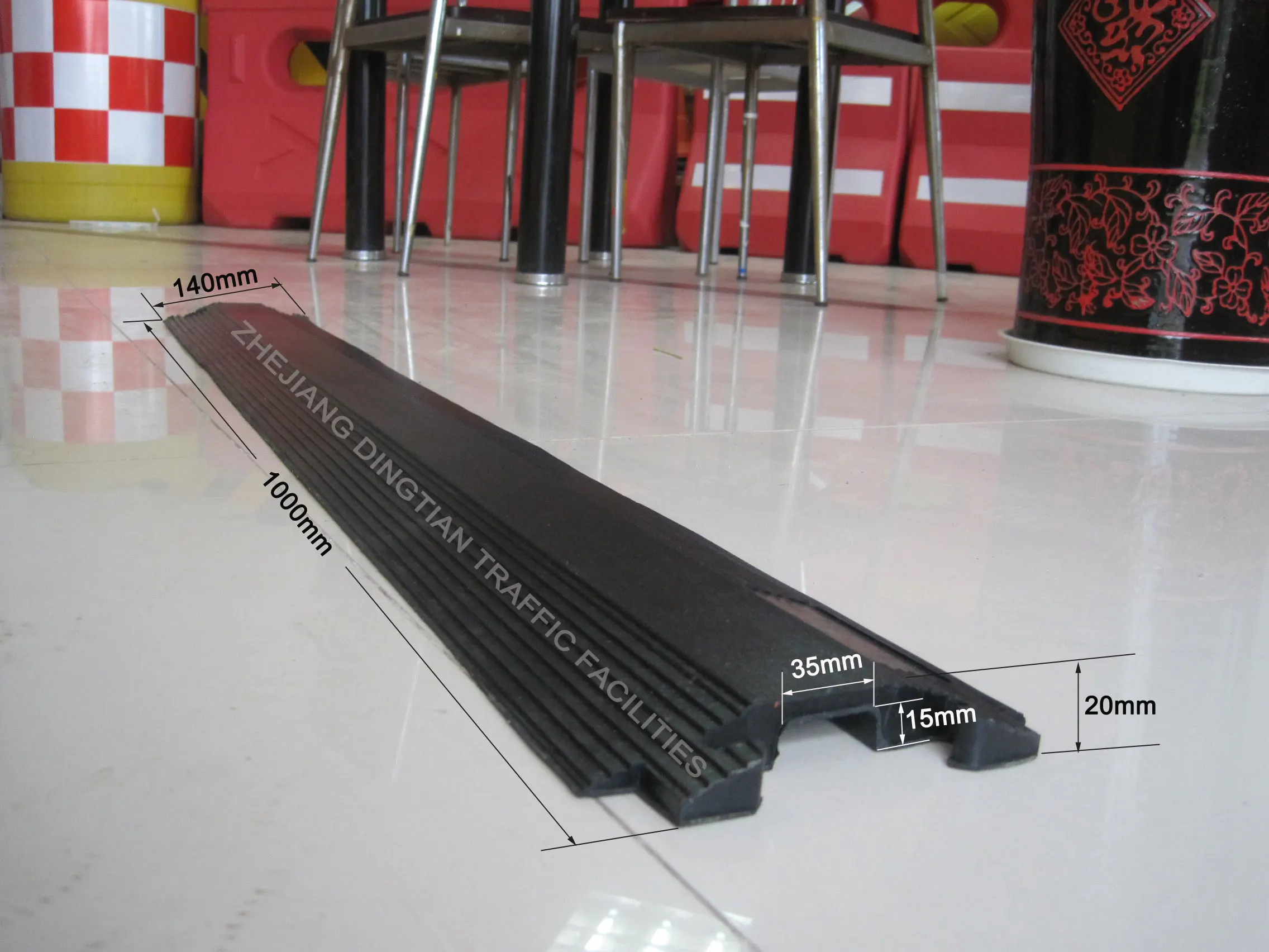 Factory Price Curb Ramp Cable Hose Protector Rubber Cable Protector