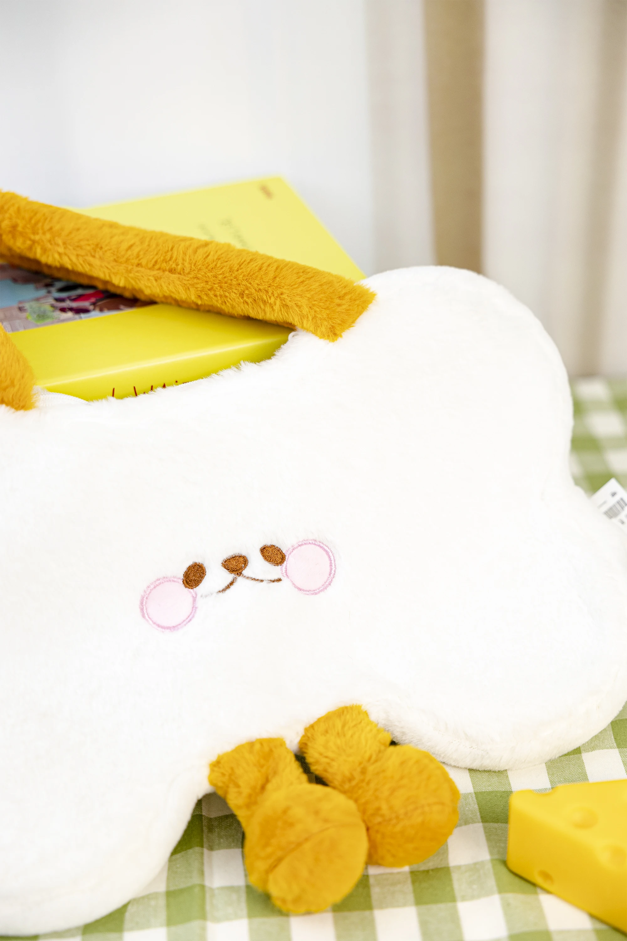 Popular selling cute cartoon plush bag soft cloth embroidered bone pattern bag for gifts