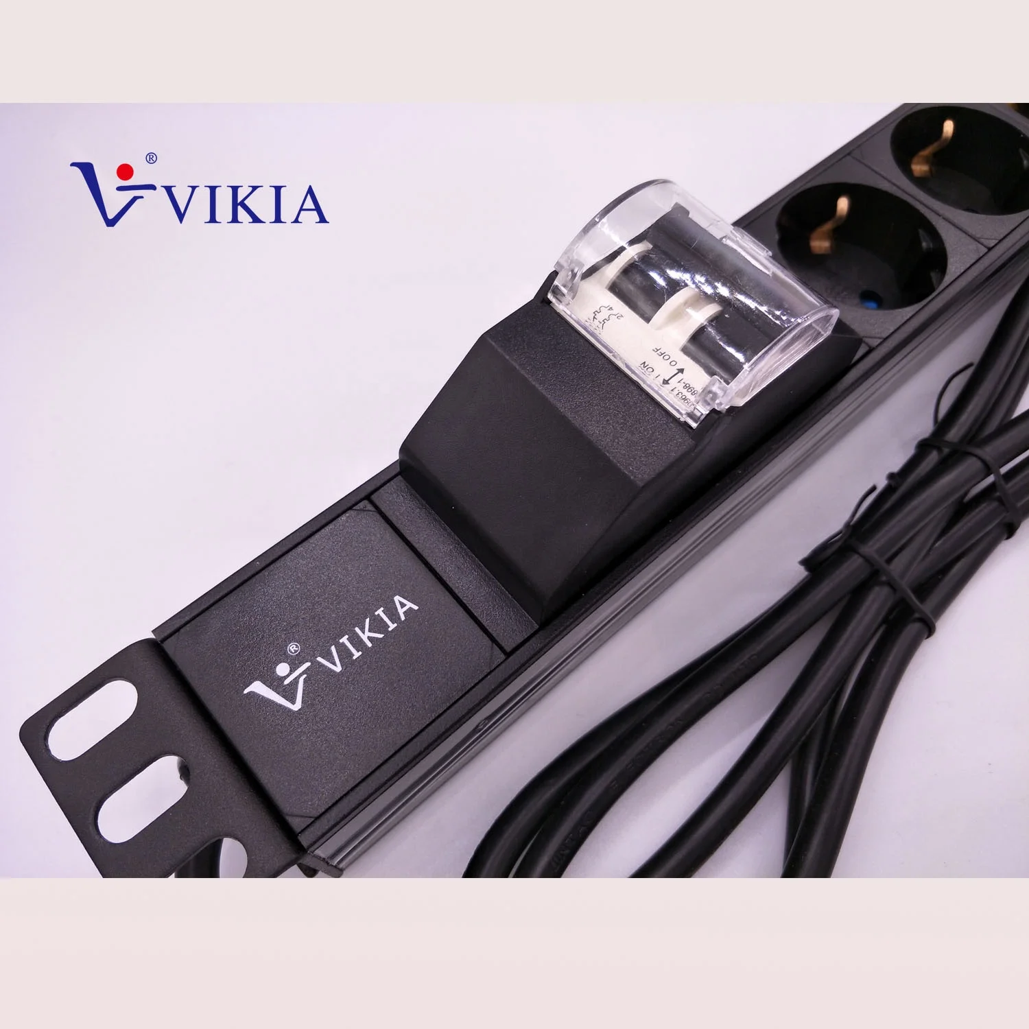 1U German type PDU