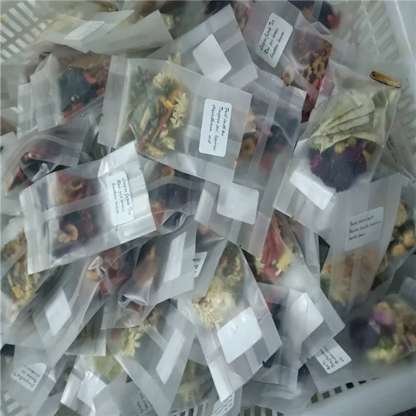 Mingmu fire removing tea eye nourishing and eye protecting tea dry chrysanthemum medlar carnation flower and grass tea