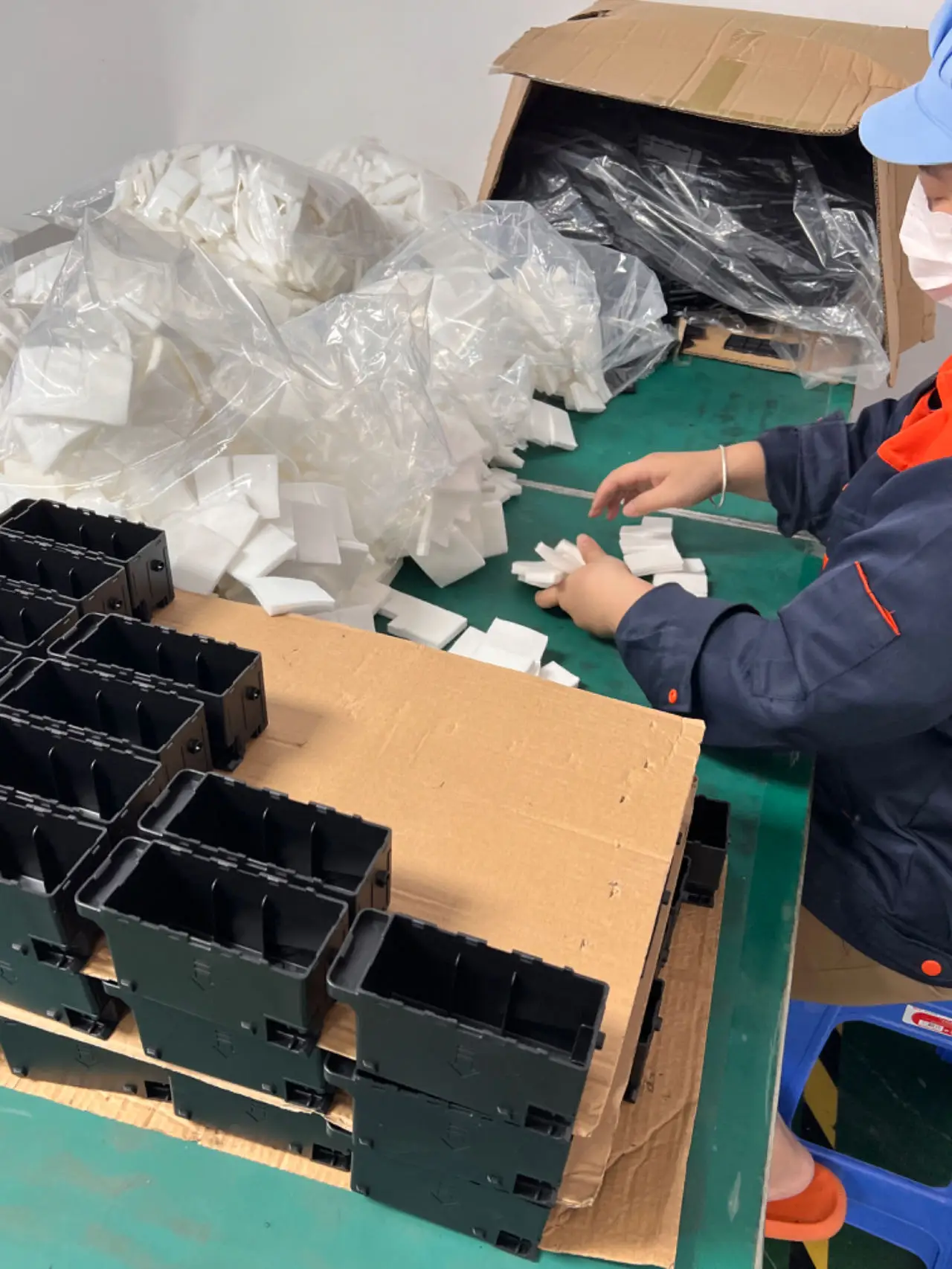 Compatible t04d1 maintenance ink tank waste box for epson m2140 t6190 maintenance box