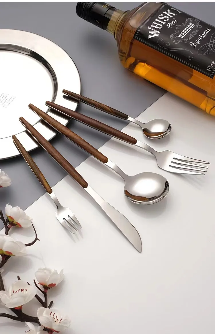 cutlery set (1).jpg