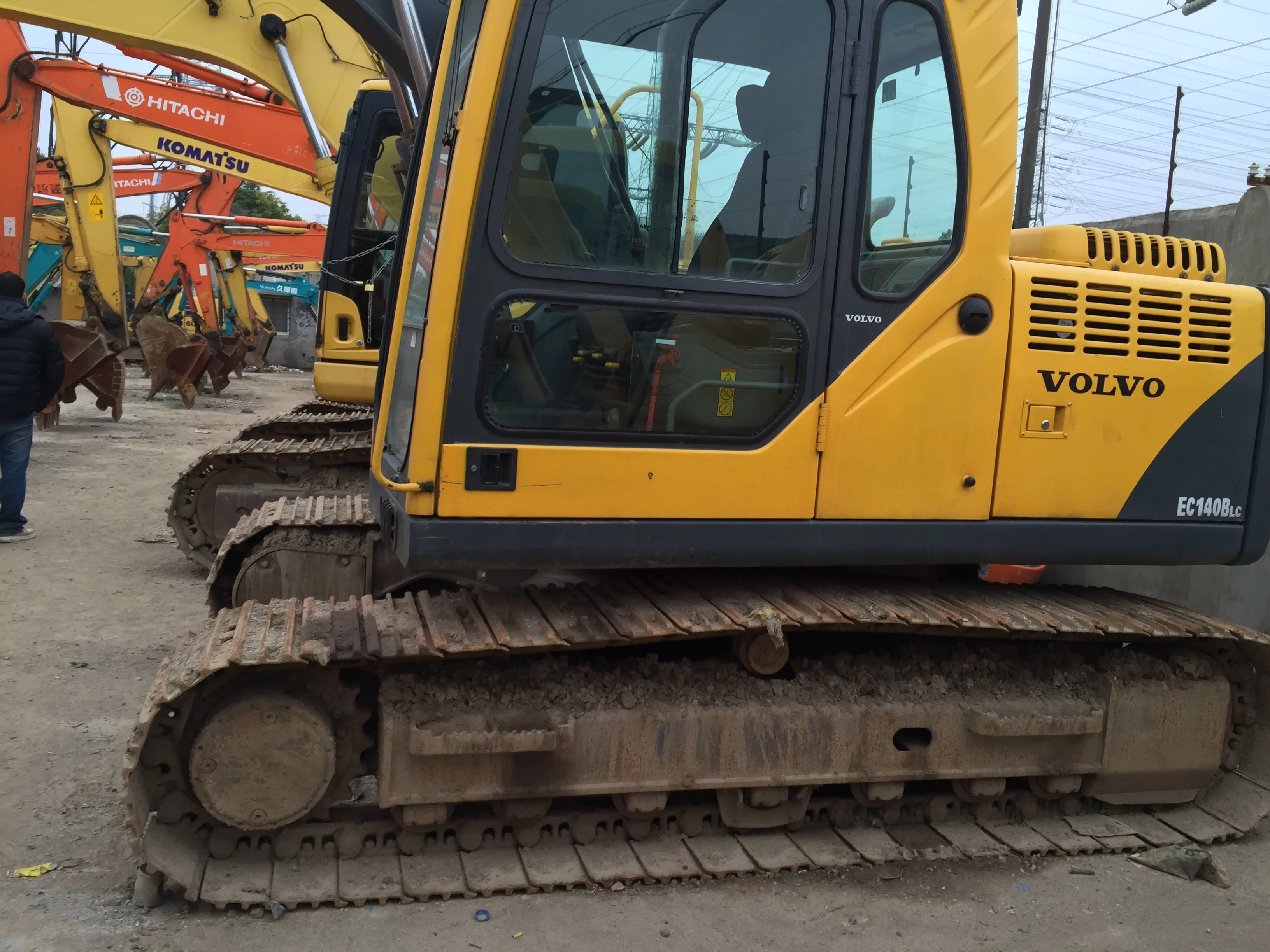 Used Volvo excavator EC210BLC for sale, EC240BLC/EC290BLC Crawler Digger Cheap Price On Sale