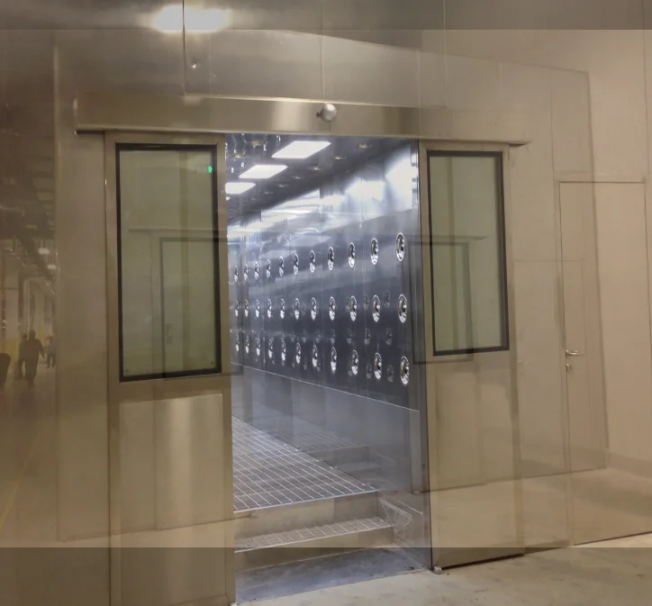 Automatic induction door person and cargo air showers
