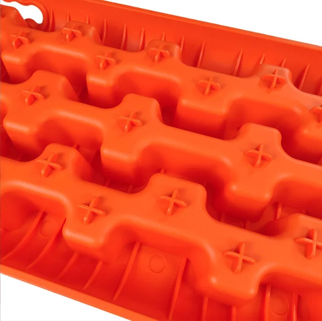 Sand Snow Mud Vehicle Rescue Track Board Off Road Tire Ladder For Tank 500 Recovery Traction Board