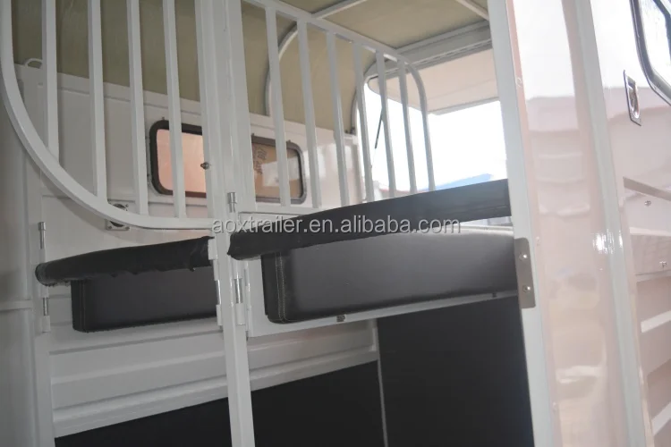 2024 New Customization Horse Trailer Truck for Loading 2 horse with kitchen