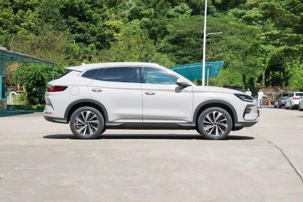BYD Song PLUS EV Champions 520 км Honor электромобиль Гибридный