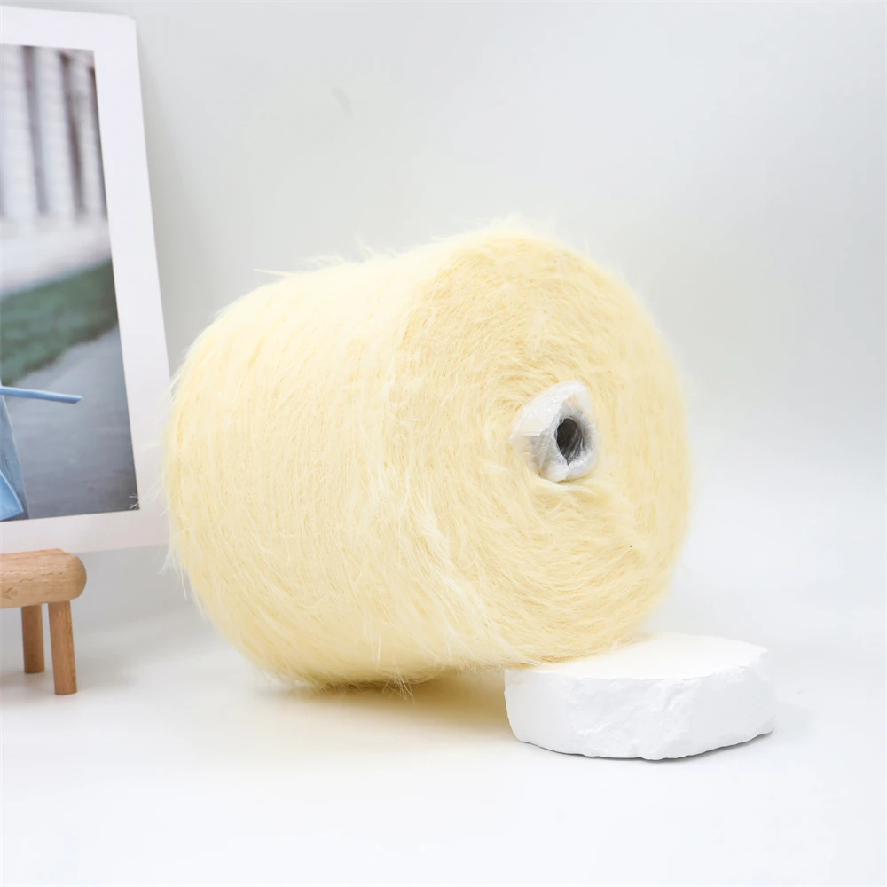 4cm Non-shedding Moisture-free Faux Mink Hair 100% Nylon Fancy Yarn