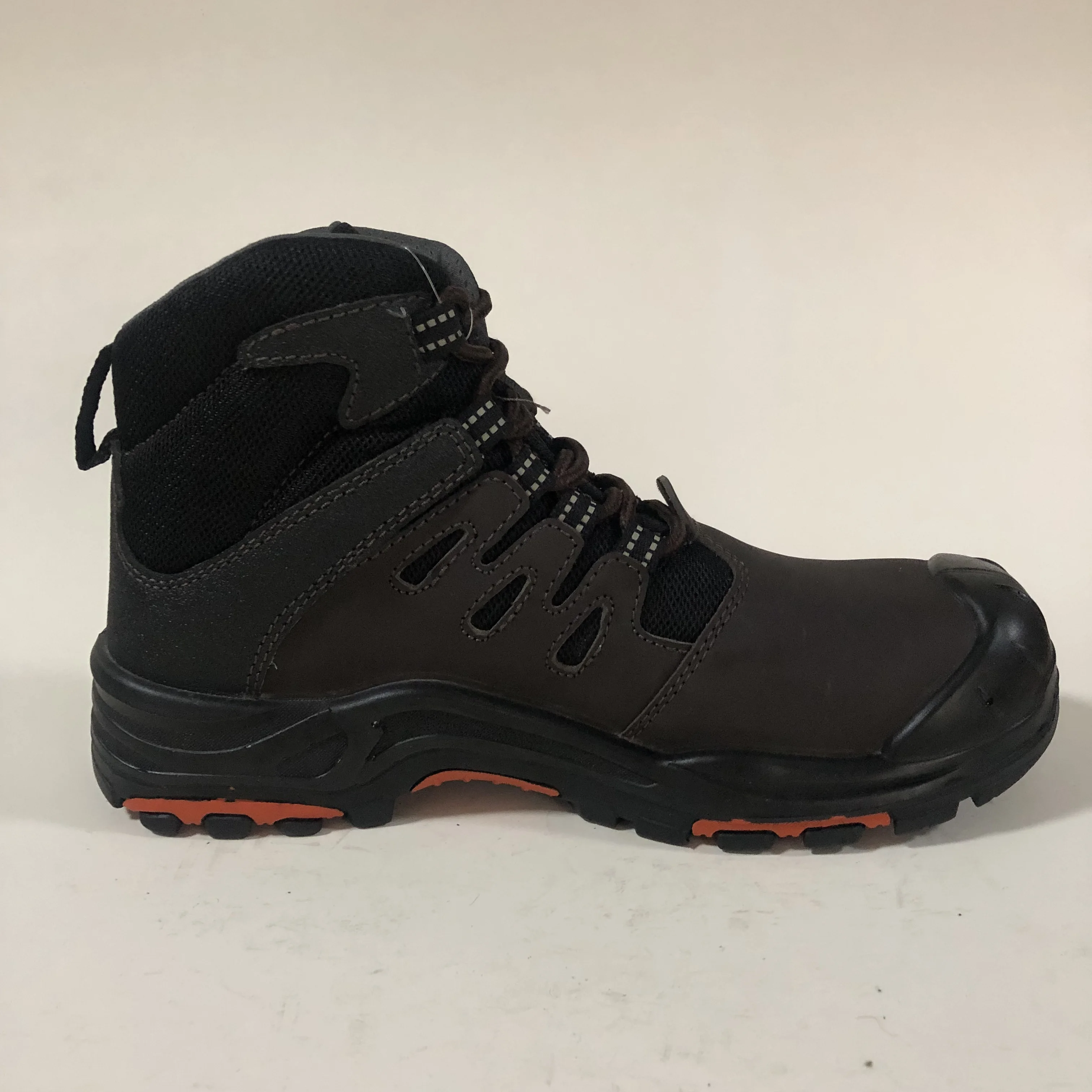 Nubuck leather safety shoes hiking boots with rubber sole for protection