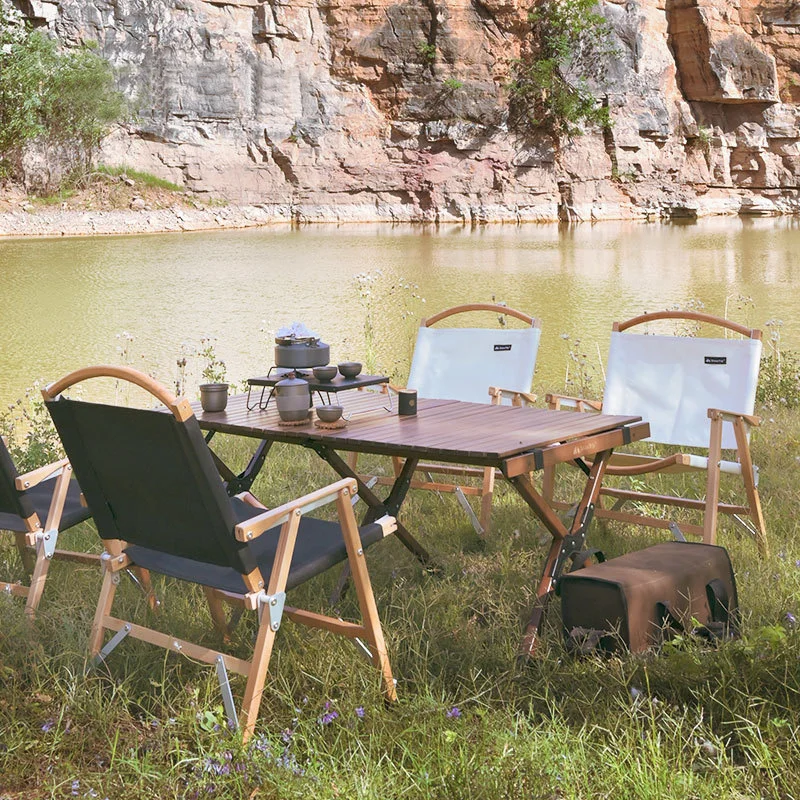 Modern Design Outdoor Glamping Backyard Furniture Wooden Kermit Portable Armrest Folding Chair For Camping Fishing