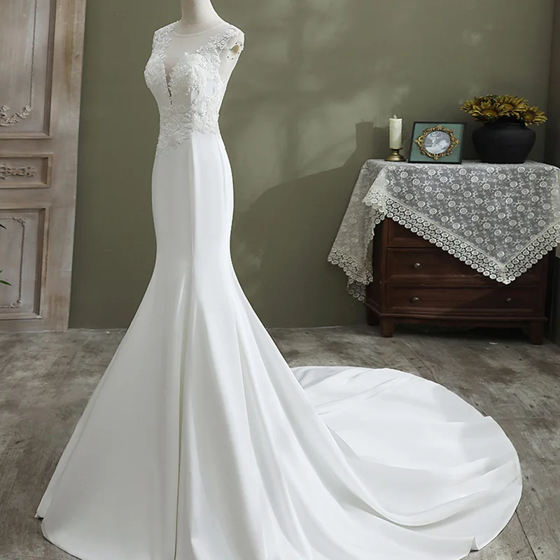 2021 Luxury Ivory Soft Satin Mermaid Wedding Dress Round Neck Embroidery Applique Beading zipper Back Sweep Train Bridal Gowns