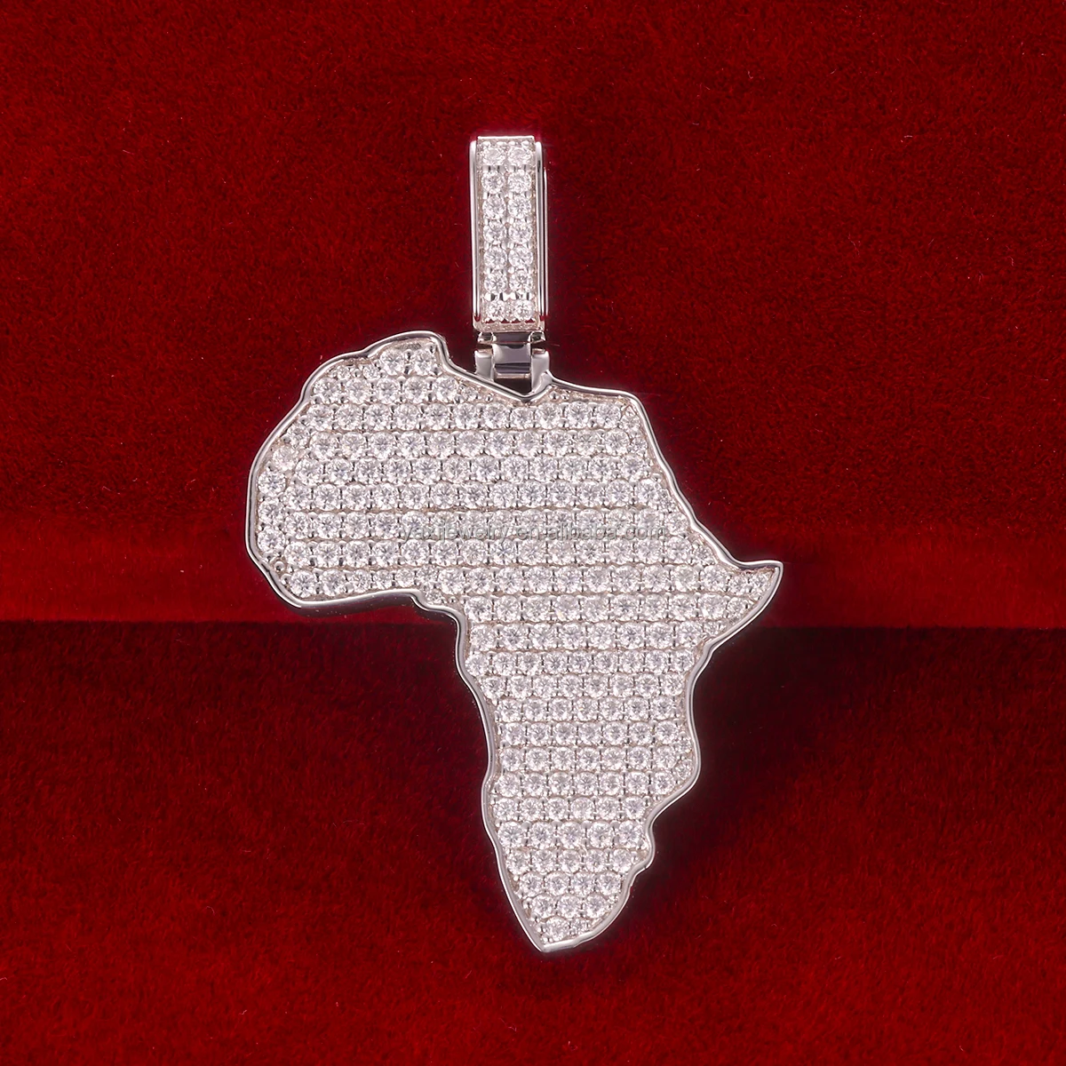 Customized Map Logo Full Iced out Paint Moissanite Diamond S925 Sterling Silver 9K 10k 14k 18k Solid Gold Charms Pendant