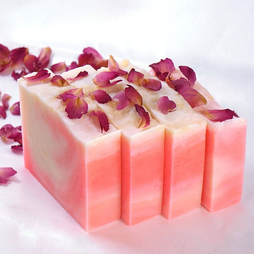Оптовая продажа оптовая 100% чистый натуральный органический цветок контроль жирности увлажнение осветление уход за телом купальные лепестки роз мыло ручной