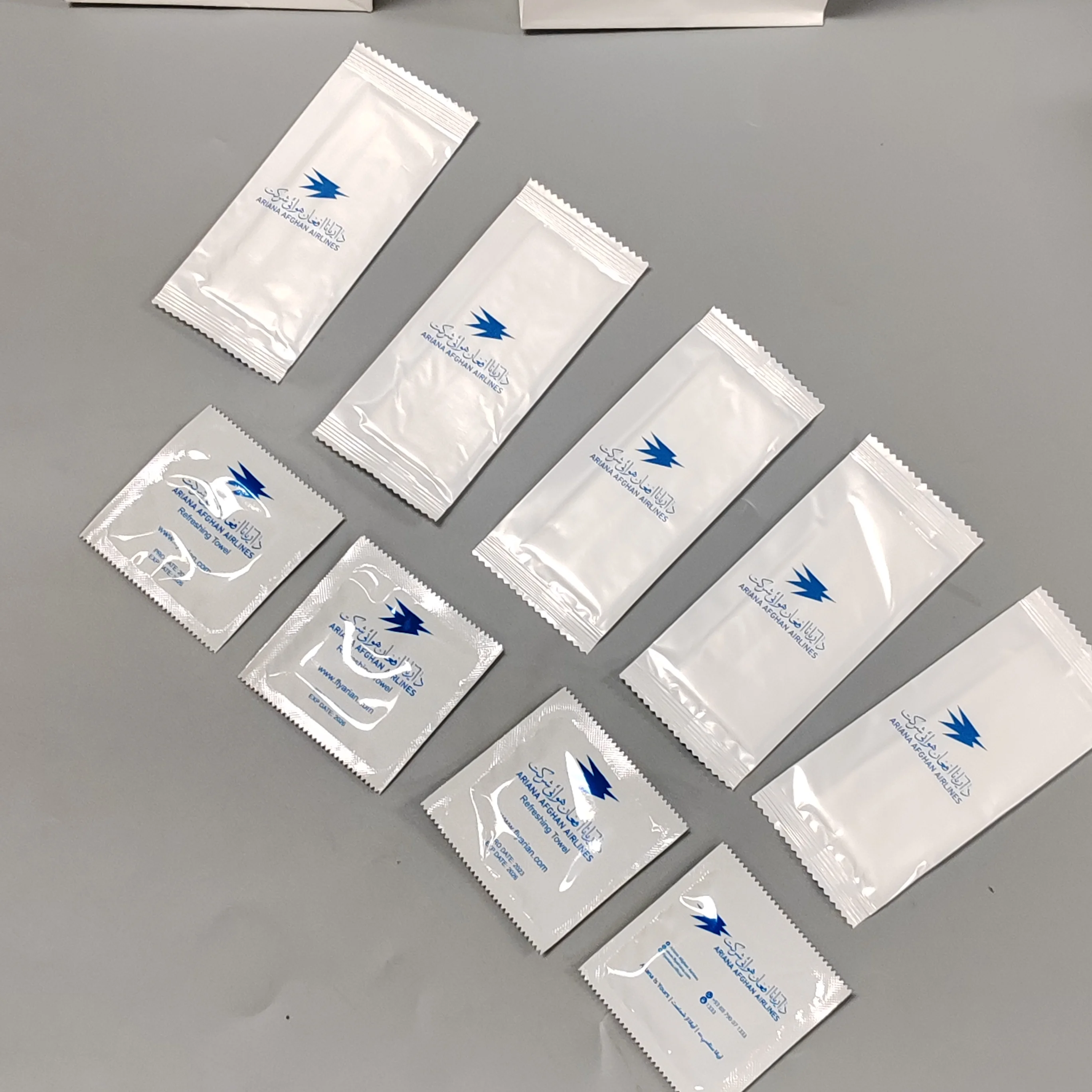 Wholesale Disposable Customized Wedding Dinner Paper Wet Tissue For Hotels Restaurants And Airlines with logo