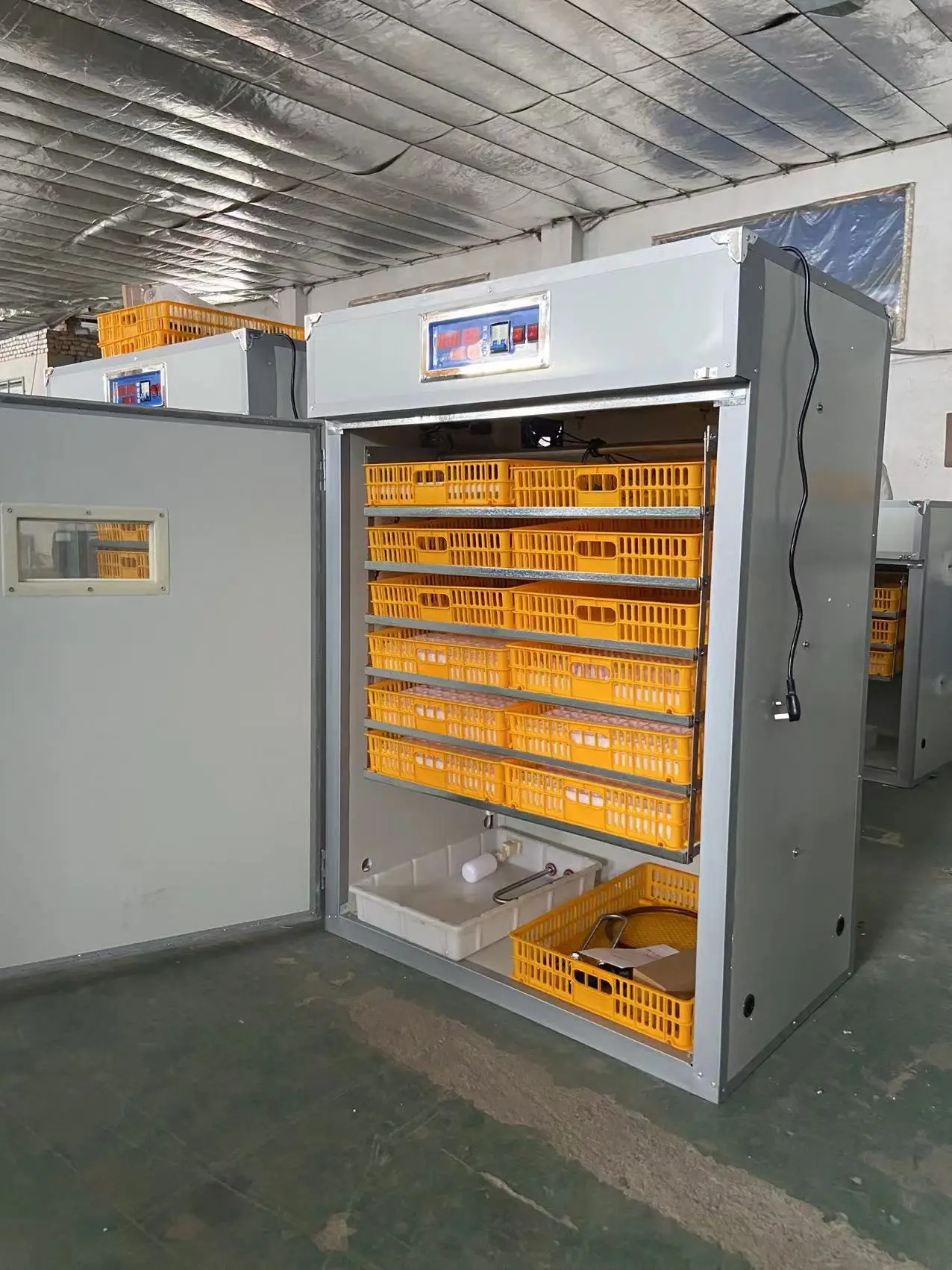 Commercial egg incubators automatic hatching machine incubator 1000 eggs egg incubators for chickens