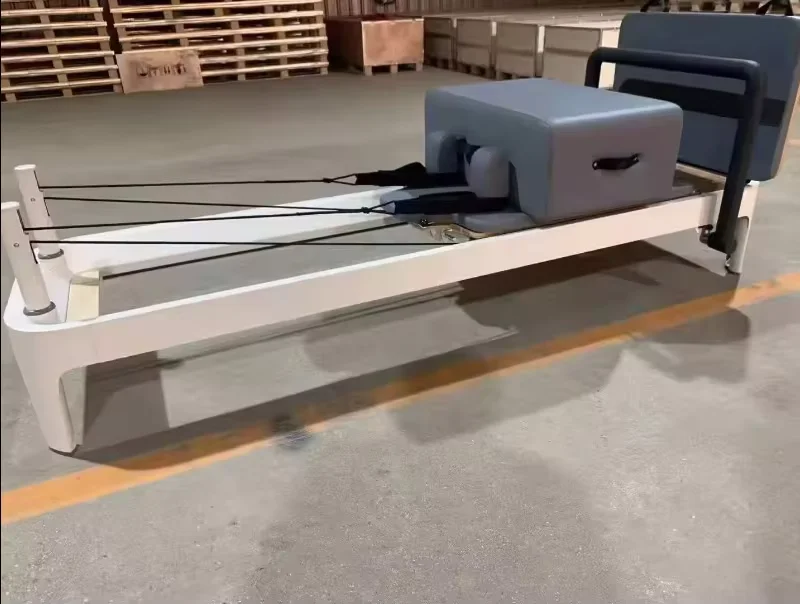 Body Pilates Reformer Balance Professional Fitness Foldable Aluminum Alloy Pilates Reformer Machine Price For Yoga Studio