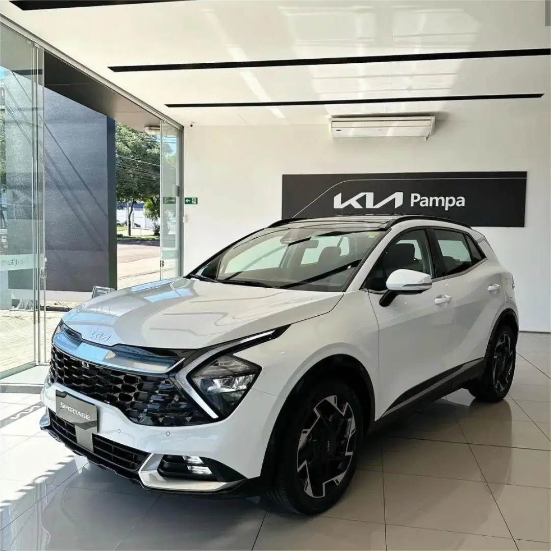 Explosive Models SUV Kia Sportage 2023 Cheap New Car Fuel Vehicles Hybrid Car 4WD Flagship Version 210kmh for sale