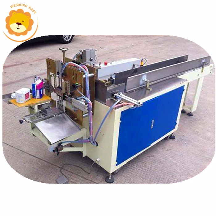 
 Полуавтоматическая машина для упаковки гигиенических прокладок  