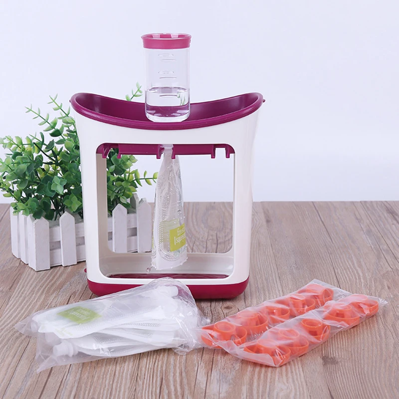 Baby Food Juice Squeeze Station for Newborn Fresh Fruit Juice Containers Storage Baby Feeding Maker with 10 Piece Bag