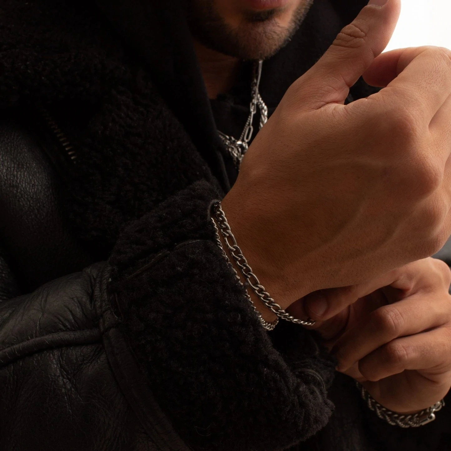 Fashion Hot Sell 18k Gold Plated Figaro Chain 4mm Bracelet Jewelry Thin Stacking Men Stainless Steel Bracelet