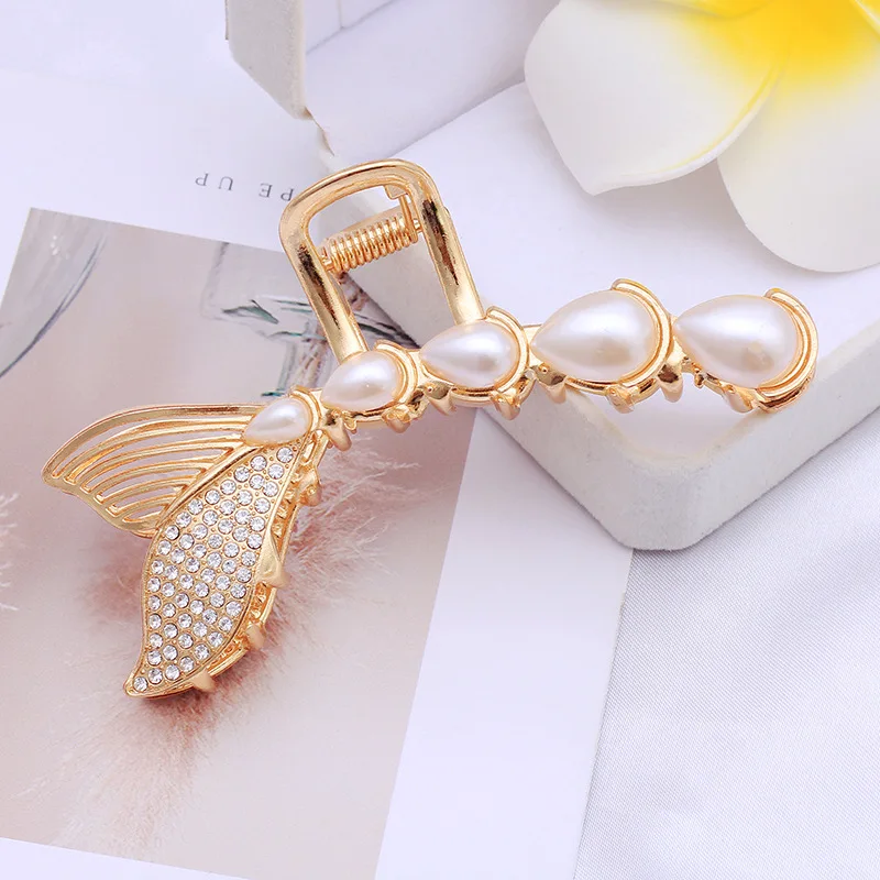 Wholesale Hair Accessories Fashion Rhinestones Hair Claw Pearl Large Metal Fishtail Hair Clips For Women