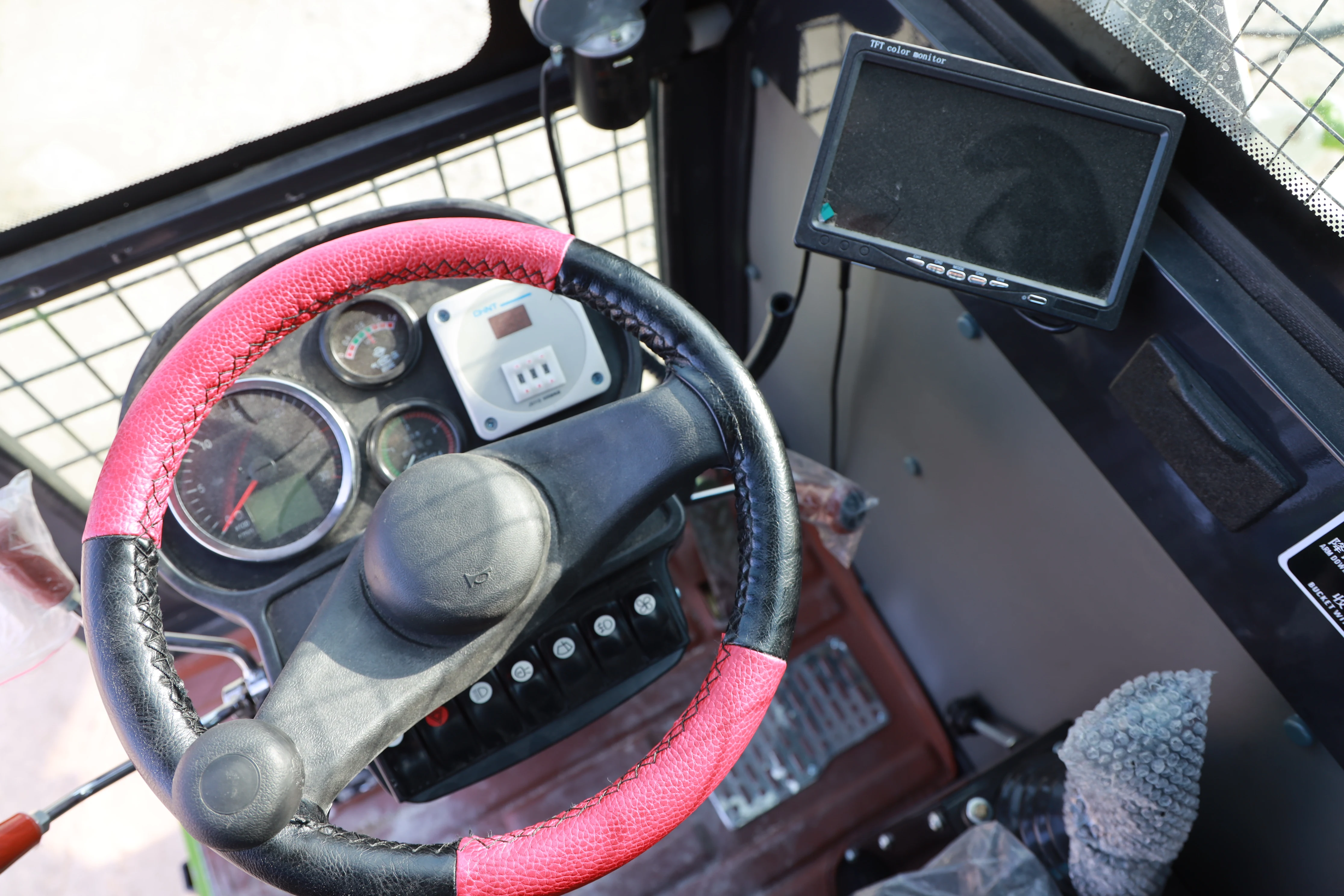 TOP factory HUAYA 3.5 cbm 4 cbm 6.5 cbm Self Loading Concrete Mixer  with EPA/Euro5