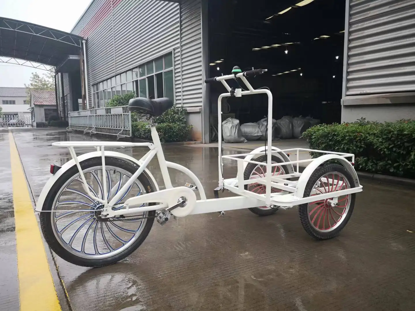 108L solar freezer tricycle for ice cream/cold drinks