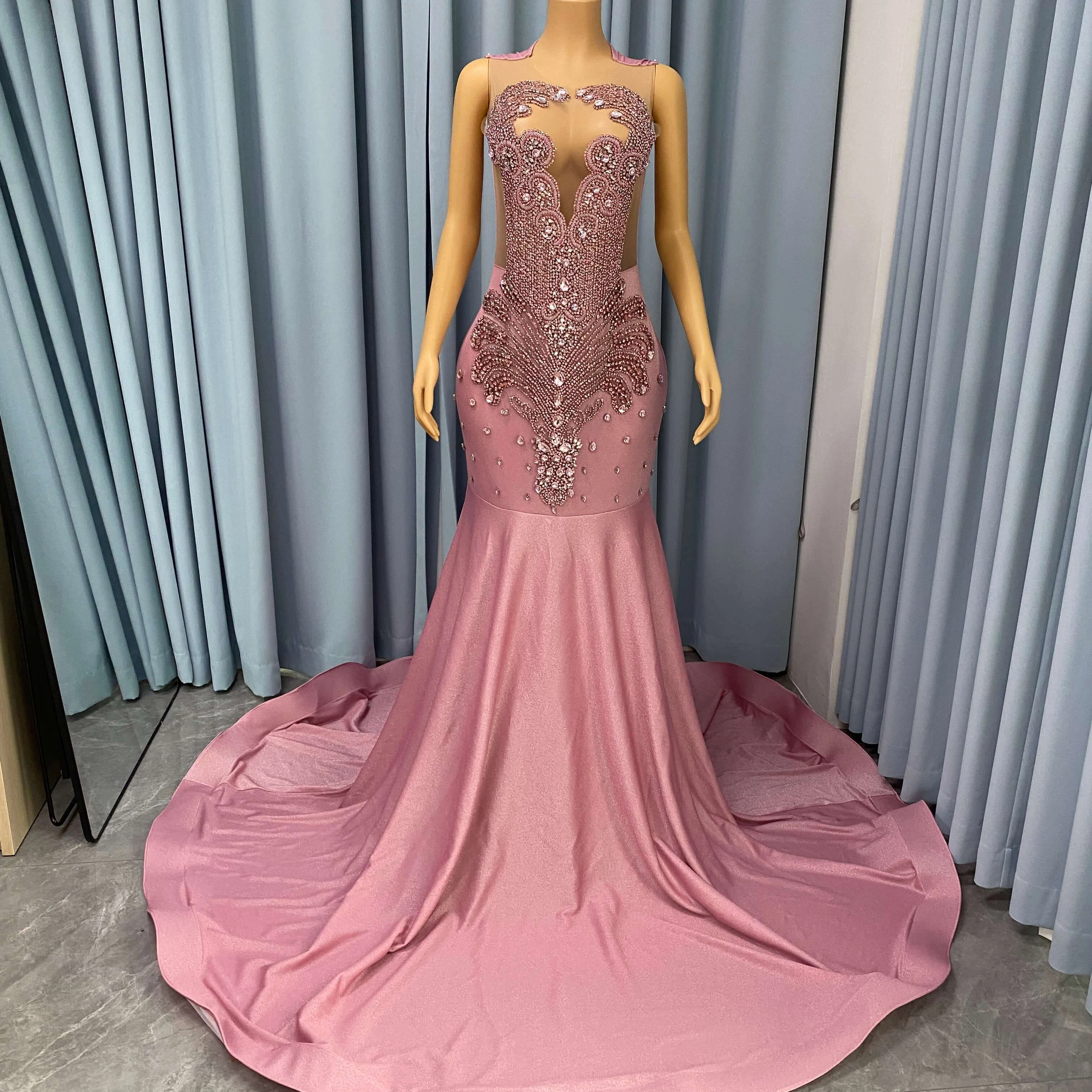 prom cheaper women lady elegant short cocktail wedding dresses 2024 at 100 ugandan shillings
