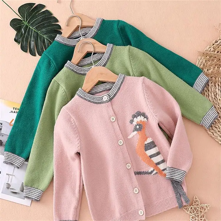 The new Korean cardigan cartoon girl knitted jacquard long sleeve sweater for children in autumn 2020