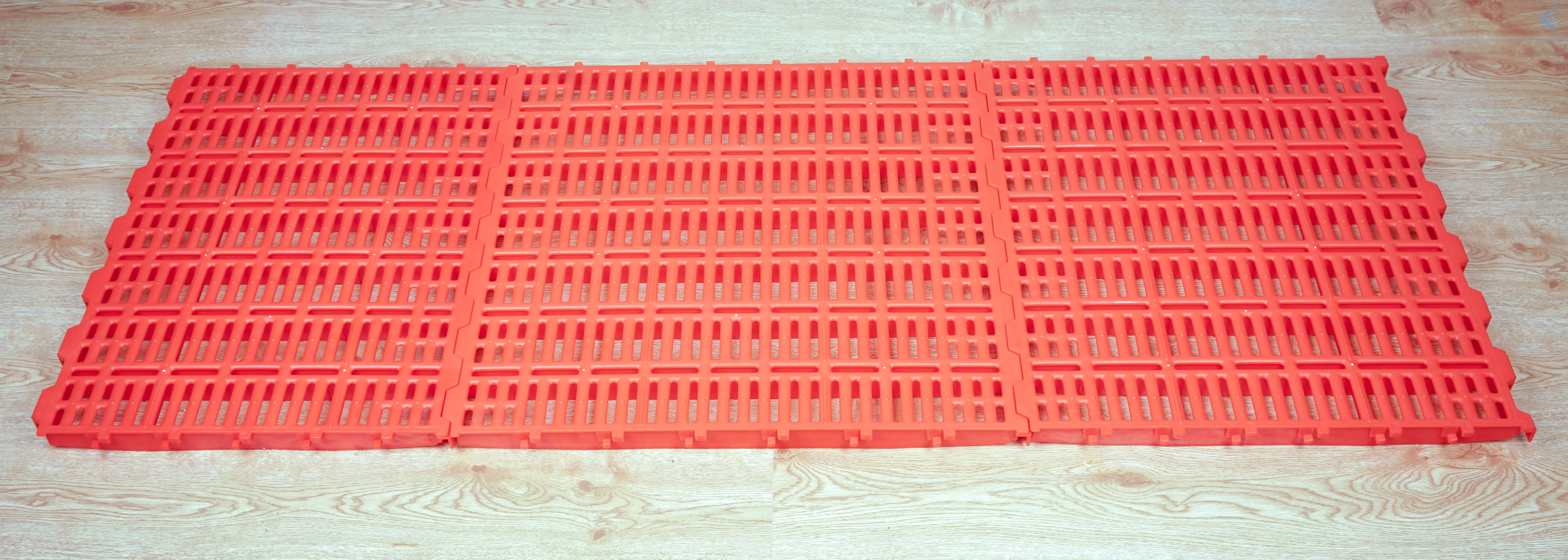 Best Quality Pig Farming Equipment Plastic Slatted Flooring for Piggery House