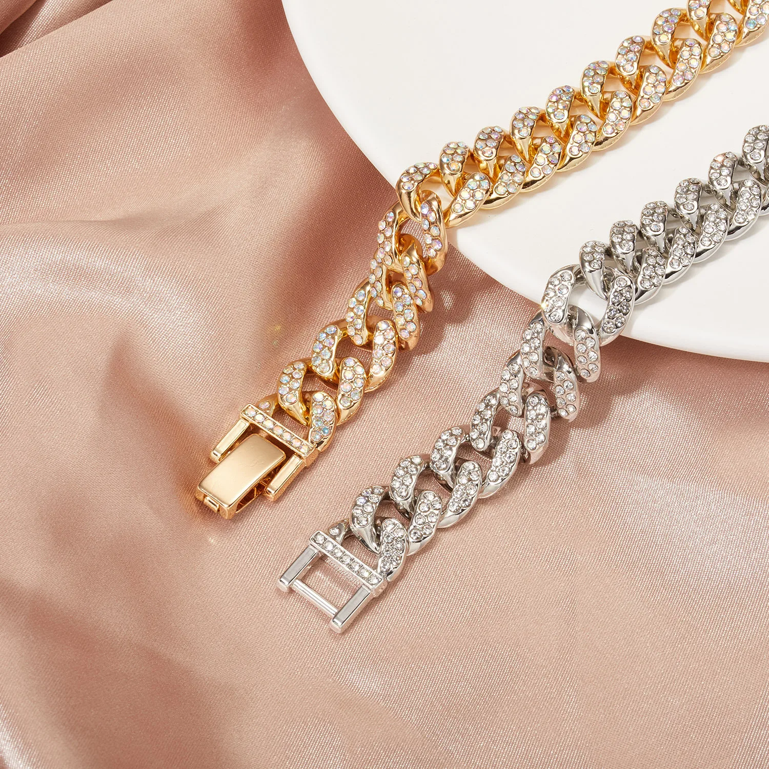 Misty Rain Hip Hop Cuban Diamond-Inlaid Thick Chain Bracelet Street Hipster Personality Daikin Chain Wholesale 2022