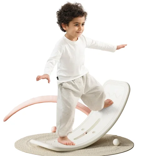 Kids Room New Design Plastic Curved Balance Board Open Ended Learning Children Play Toy Kids Entertainment Body Balance Training