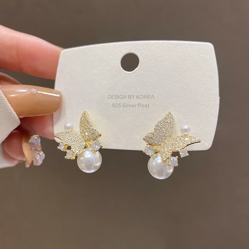 Keyon Fashion Micro Inlaid Light Luxury Pearl Diamond Butterfly Earrings