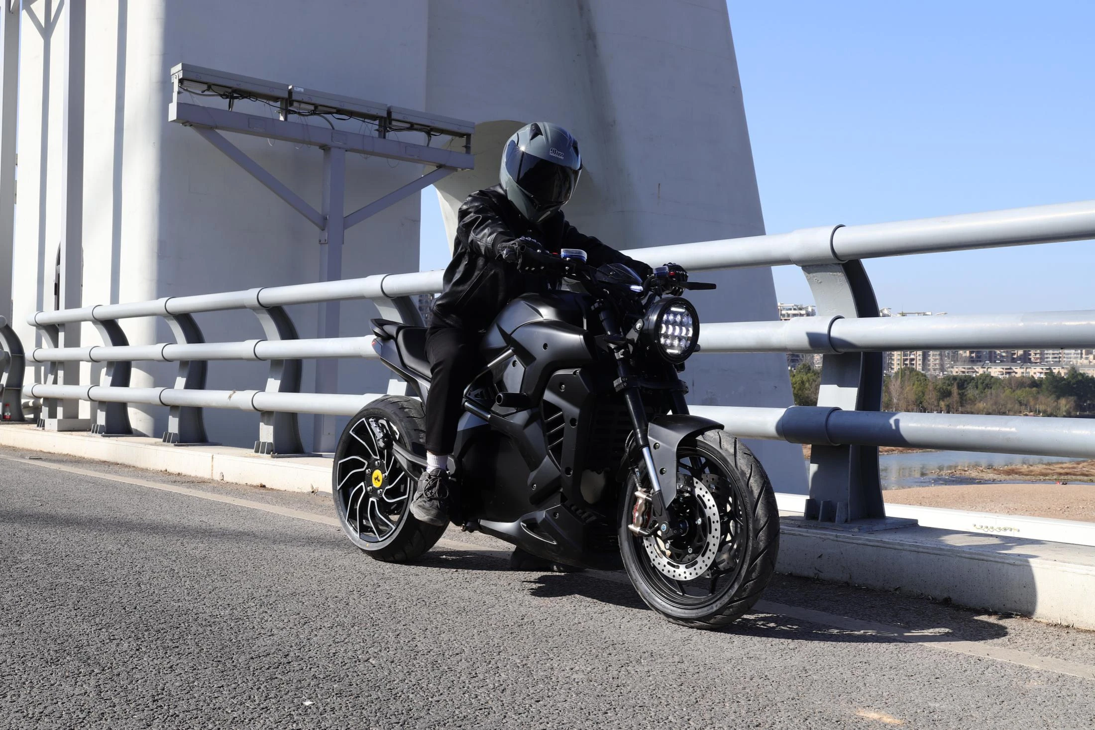 Top Selling 5000w Top Speed 100km/h Adult Racing Lithium Batteries Sport Bike Electric Motorcycles