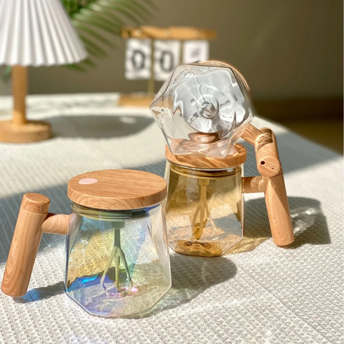 Hot Sale High Boronsilicon Portable Electric Automatic Travel Glass Mug 400ml Mixing Self Stirring Coffee Mug