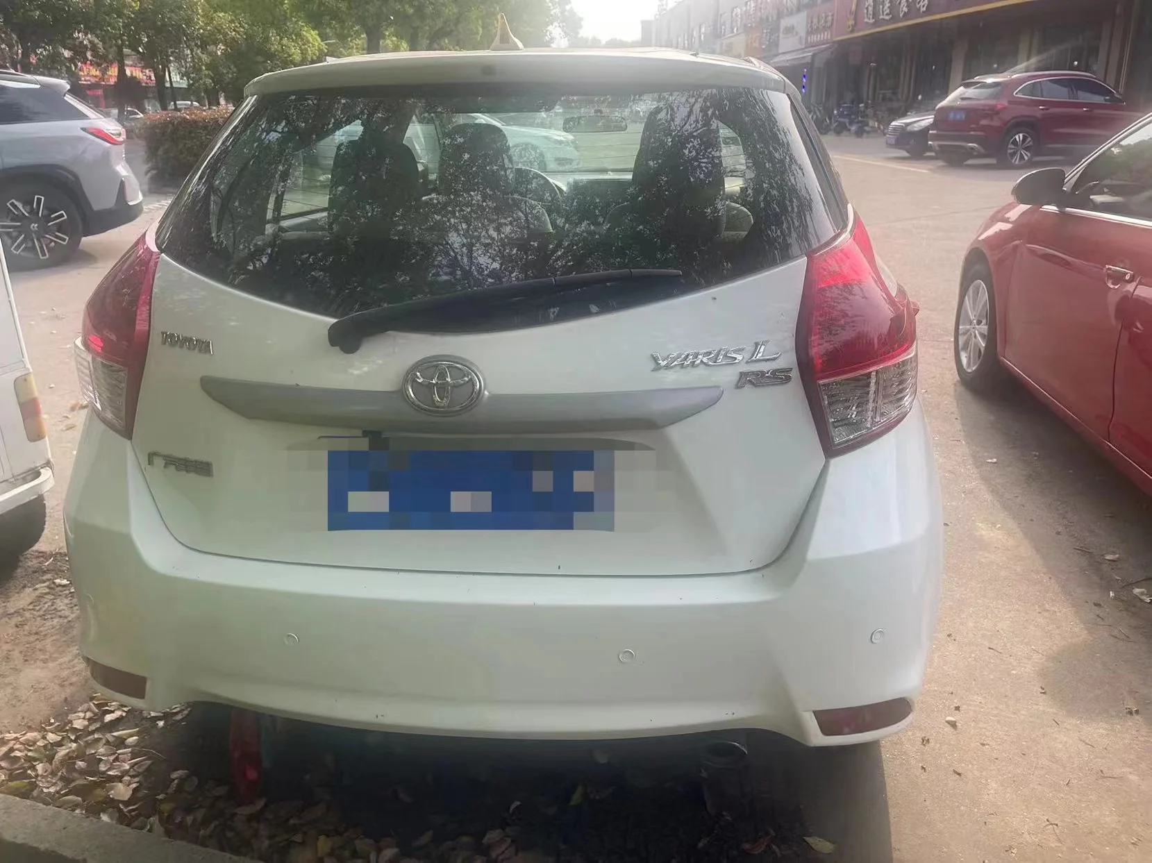 Высокое качество 2014 б/у автомобили GAC Toyota Zhixuan низкая цена небольшой Подержанный автомобиль оптом