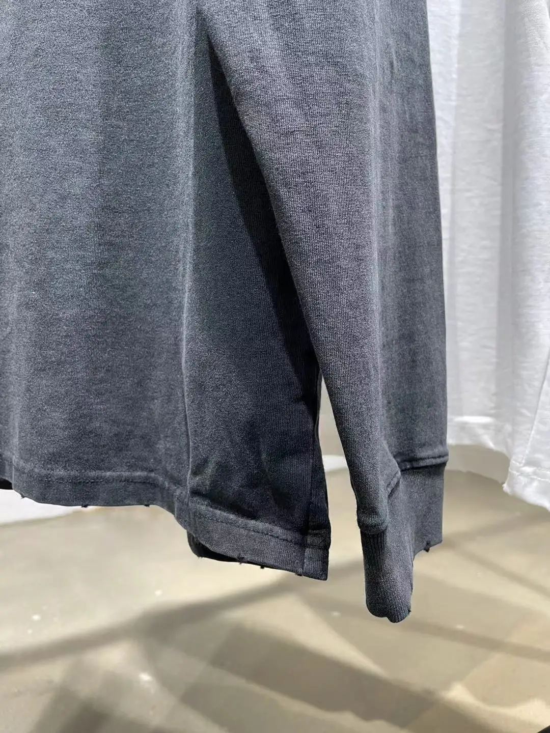 2021 New designer heavy weight cotton tshirt long sleeve mens blank oversized streetwear distressed t shirts