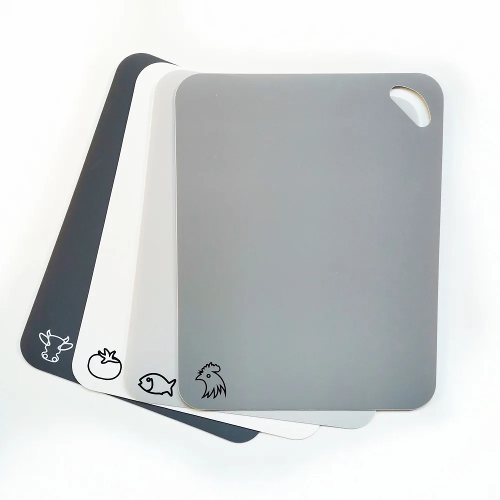 Top Seller Kitchen Items 4 Pieces Multi Color Function Plastic Chopping Block Cutting Board Set 4