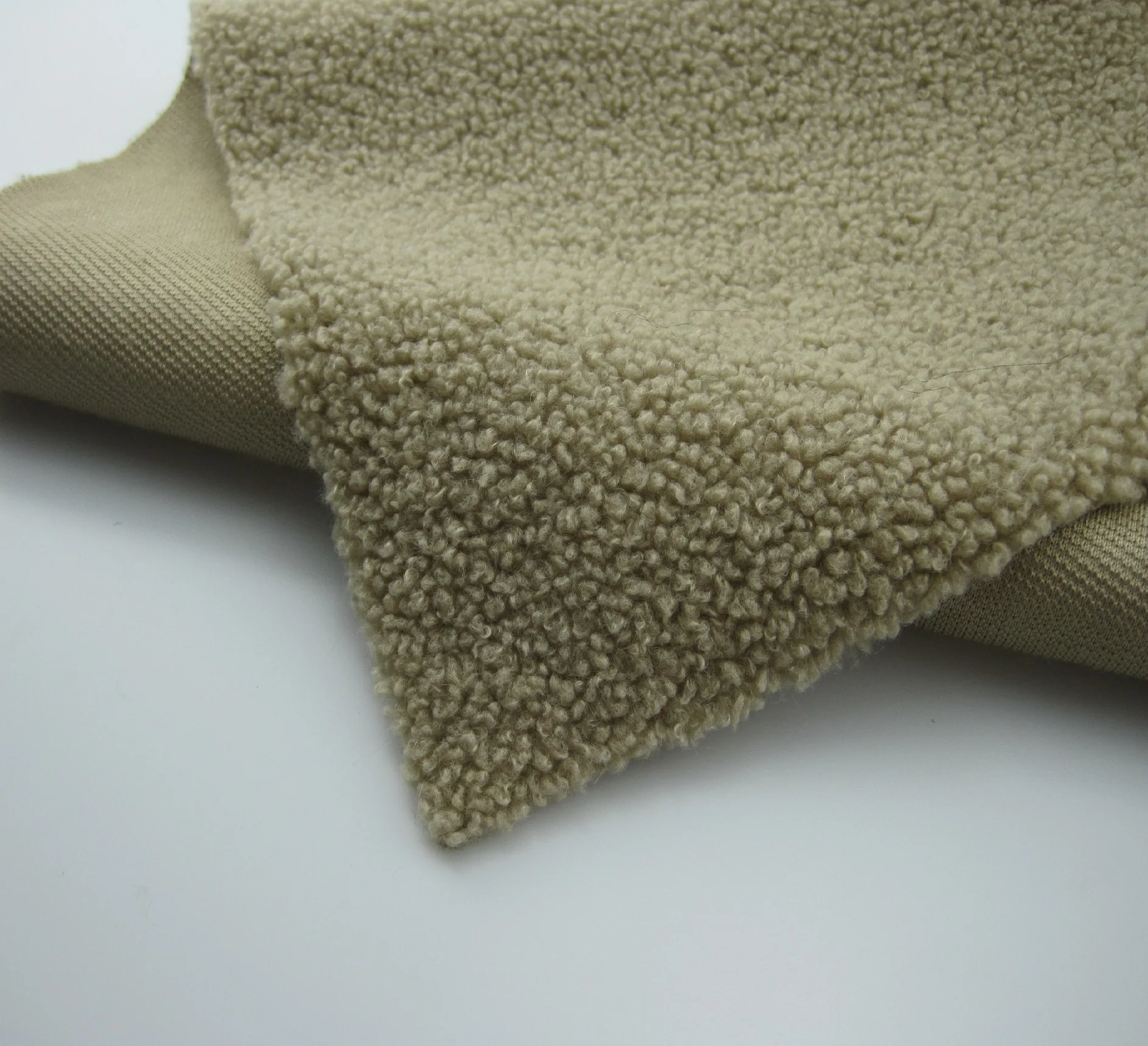 High Quality TEDDY Fur Curly Faux Fur For Garment/ Home textiles / Toy/ Kids Wear/