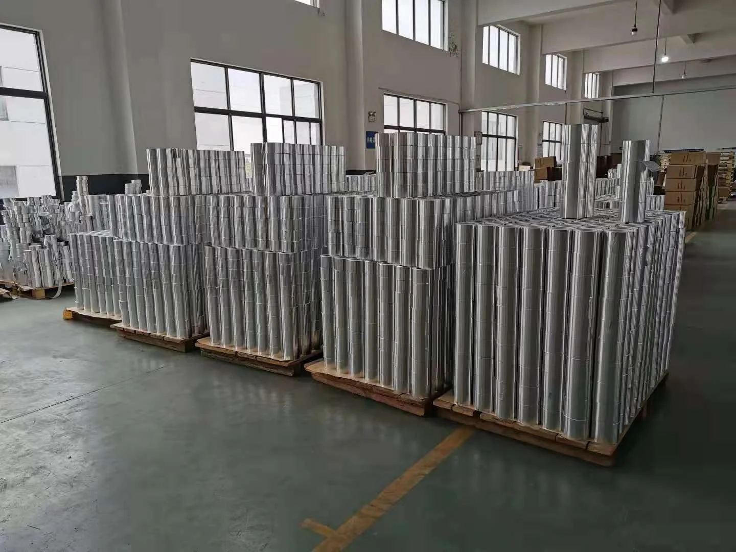 HVAC односторонняя клейкая лента из серебряной алюминиевой фольги водонепроницаемая и огнестойкая термостойкая для маскировки воздуховодов