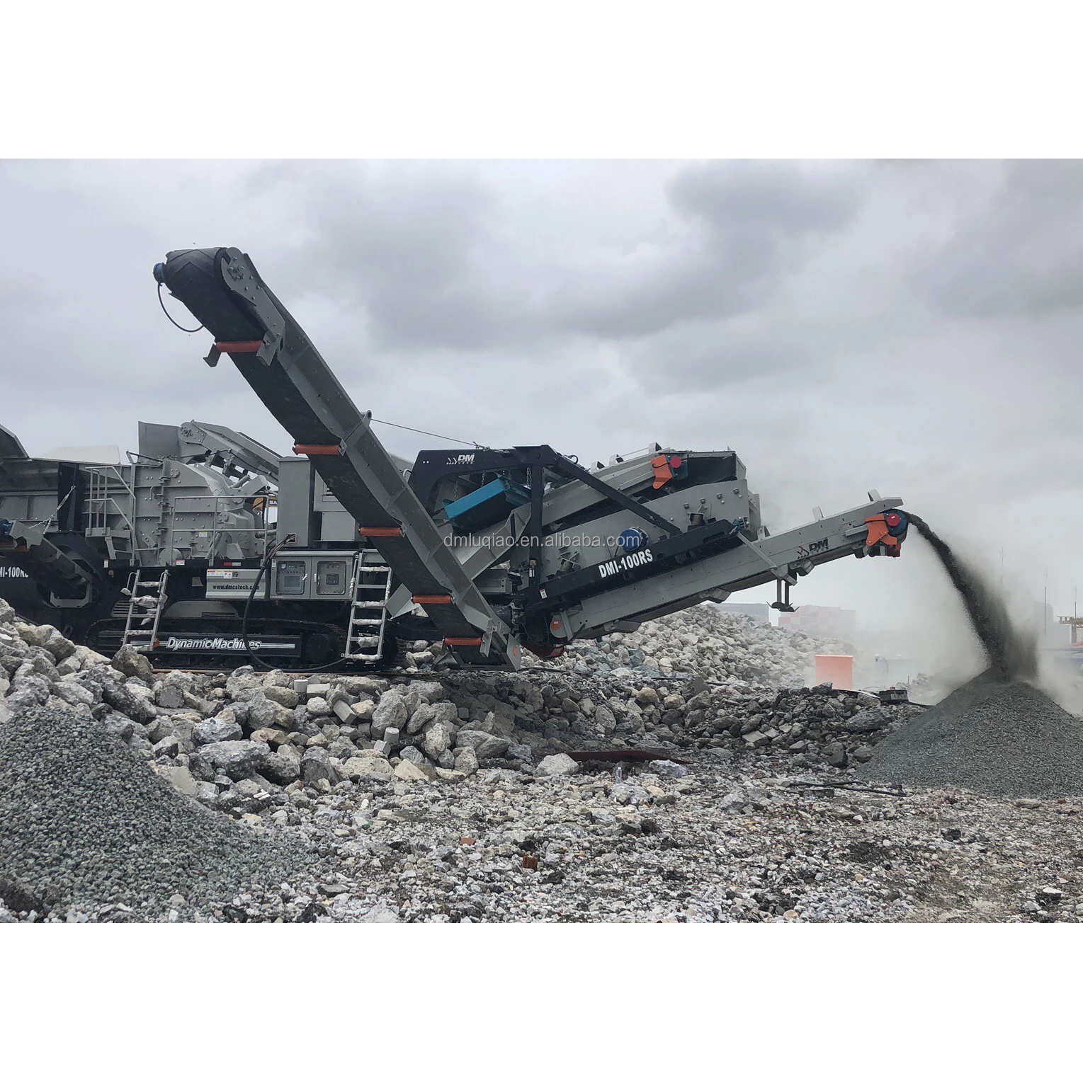 Track-Mounted Impact Crushing Machine for Crushing Construction Waste Concrete Rocks and Stones