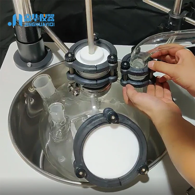 Lab chemical filtering single-layer glass reactor vacuum glass homogenizer reactor price