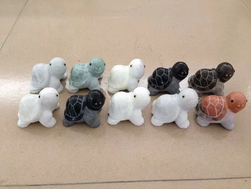 Natural Boulder Hand Carved Cobble Stone Turtle Animal Carving for Garden Yard Lawn Decor