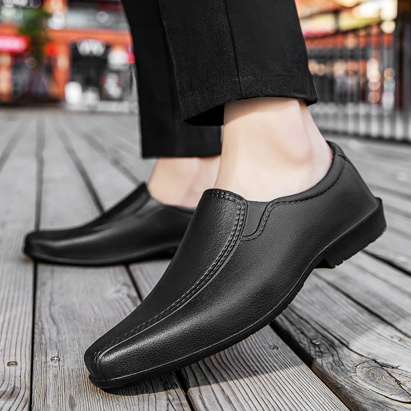 2024 Leather Chef Shoes for Men and Women Unisex Waterproof Anti-Slip Breathable EVA Outsole Safety Clogs Shoes