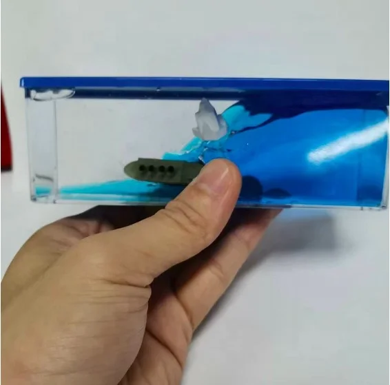 Decompression Decorative Ornament Cruise Ship Fluid Drift Bottle And Decorative Liquor Bottle For Retails