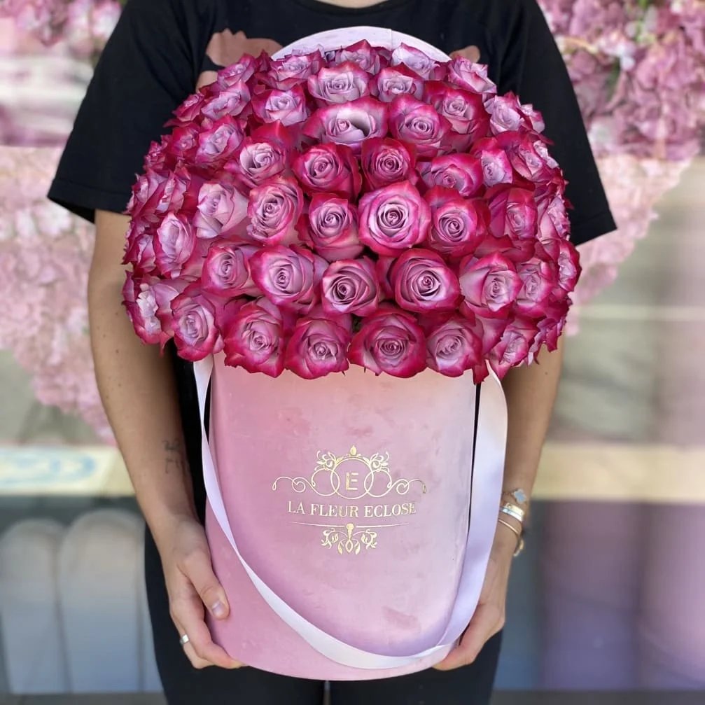 High Quality Printed Colorful Flower Box With Handle  Round Threaded Floral Box