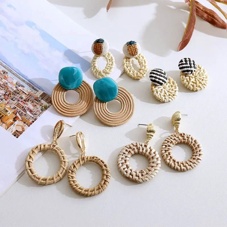 2021 New Fashion design jewelry hawaii handmade environment friendly wood flower Bamboo Pearl Shell rattan earring for women