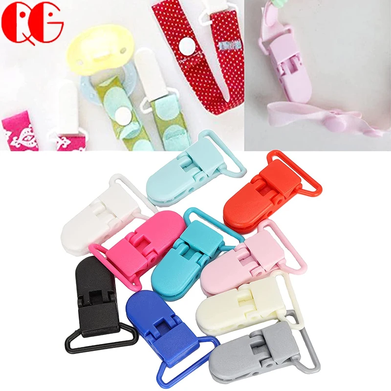 Factory Gripping Teeth Bib Toy Holder Clip Mixed Color Strap Webbing Suspender Clip Colorful Logo Custom Plastic Pacifier Clips